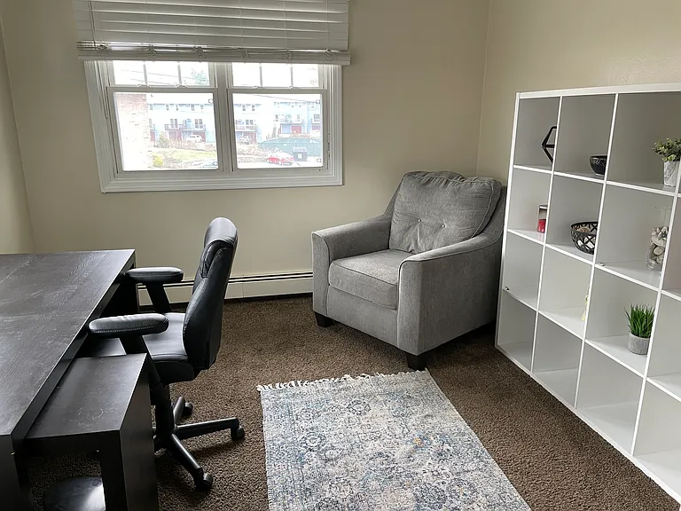 950 Admiral St #4 — Photo 9