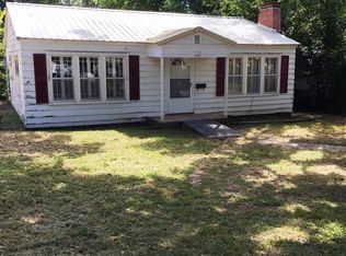 530 Garfield Ave, Baxter Springs, KS 66713