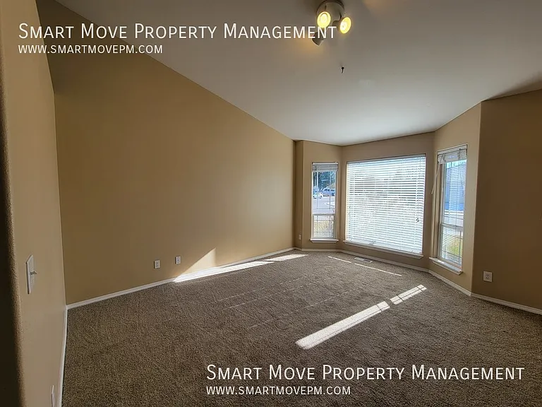 4078 W Campfire St — Photo 3
