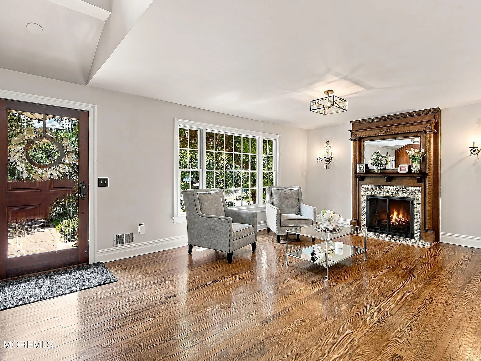 6 bed, 3.5 bath, 3254 sqft, $8,250 — Photo 3