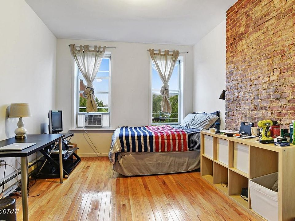 2nd image of 47 Cumberland St