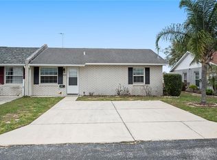 1435 Thousand Roses Dr N, Lake Wales, FL 33853