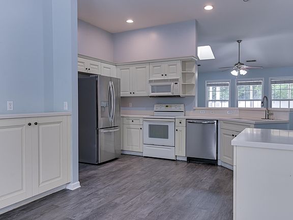 5th image of 4828 Oak Haven Pl