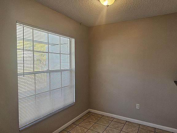 3rd image of 335 Osceola St