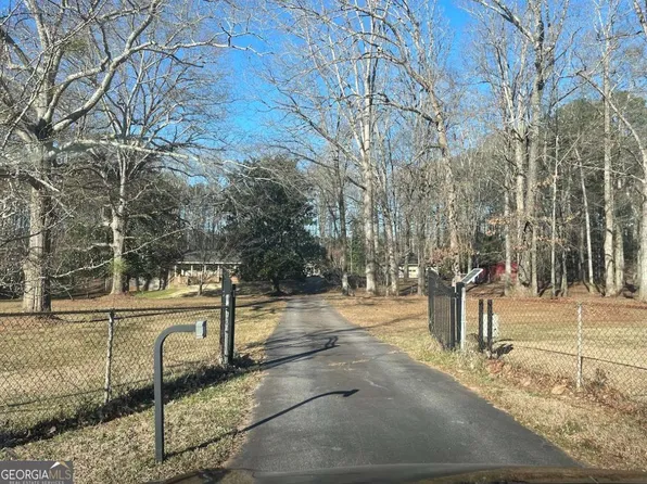 217 Shields Rd, Stockbridge, GA 30281