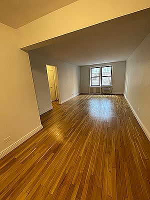1st image of 1360 York Ave APT 6M