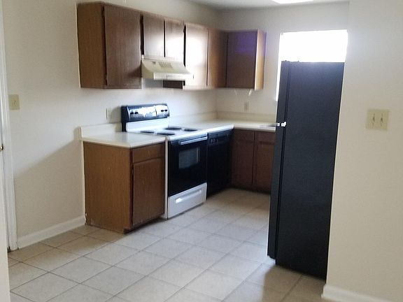 Kitchen-Dining Area