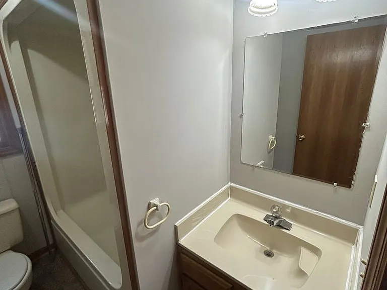 307 Stratford Pl — Photo 33