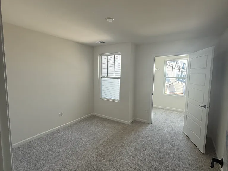 2335 Ryegrass Ln — Photo 24