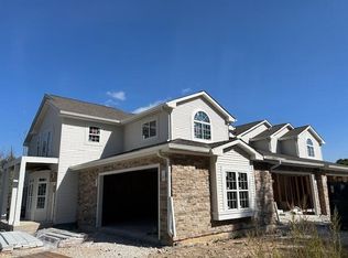 W141N9978 Seven Pines Way #201A, Germantown, WI 53022