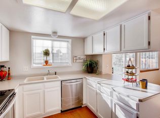 6219 Zenobia Ct, Arvada, CO 80003