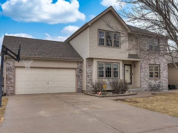 7030 S 30th Pl, Lincoln, NE 68516
