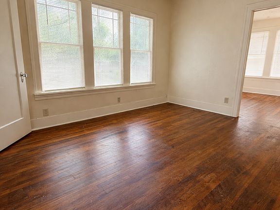 3rd image of 1095 N 5th St
