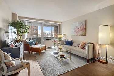 142 East 16th Street