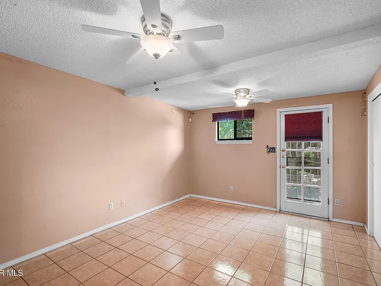 4644 Loma De Cobre Dr — Photo 11