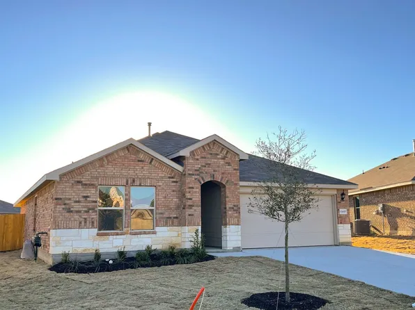 13457 Gitty Up Cir, Cresson, TX 76035