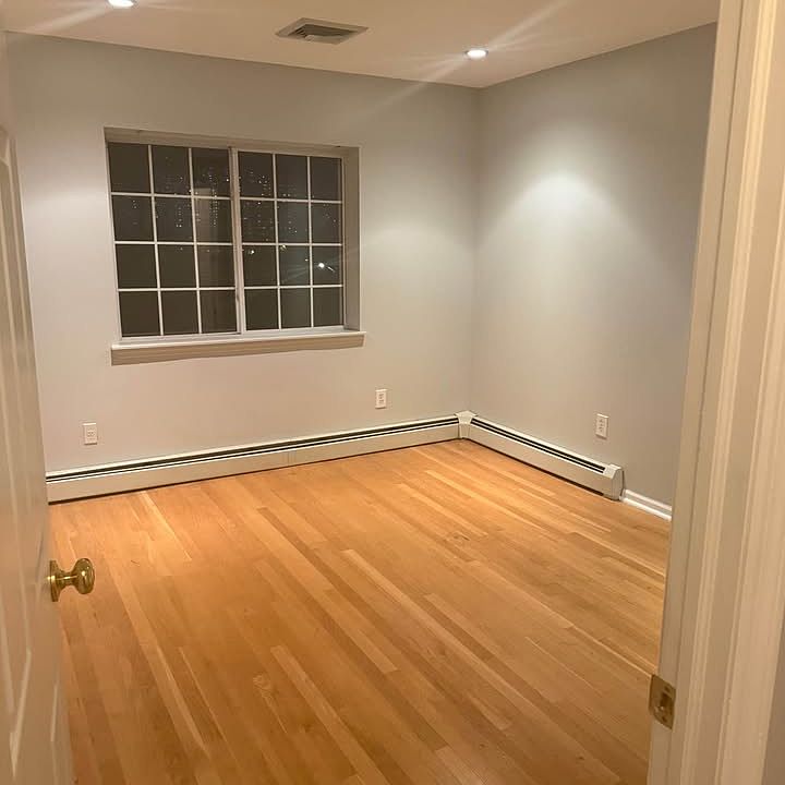 1st image of 1565 Boston Rd Floor 1