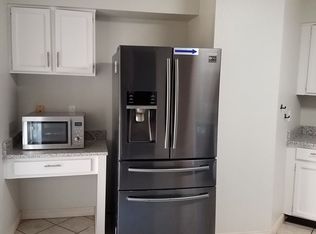 7711 Medano Dr, El Paso, TX 79912