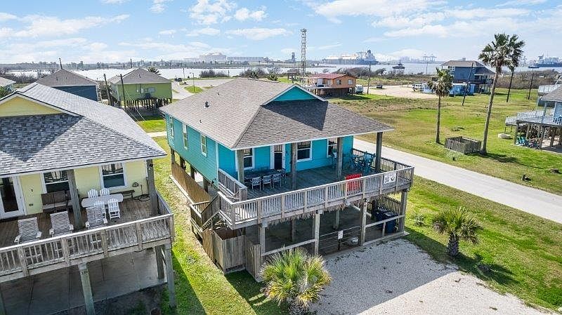 1st image of 343 Jettyview Rd