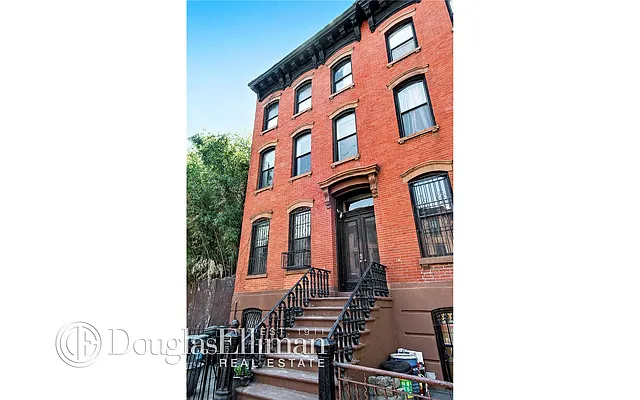 Rented by Douglas Elliman | media 26