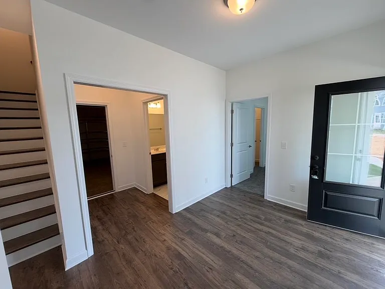 1073 Balsam — Photo 7
