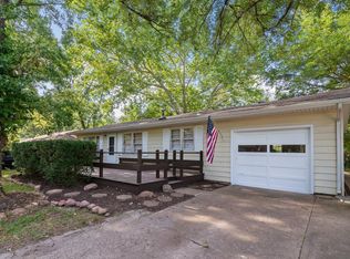 1607 W 22nd St, Lawrence, KS 66046