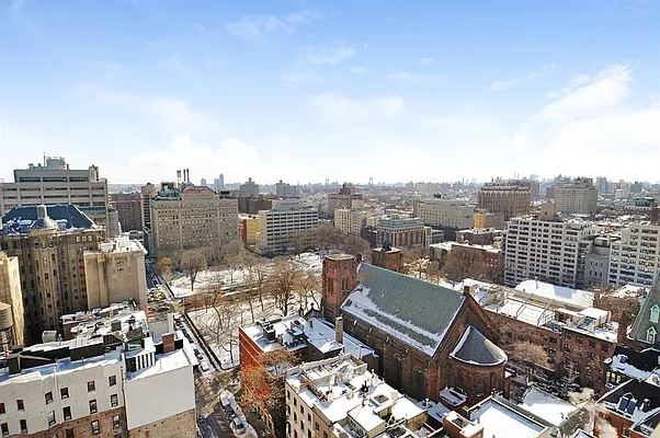 Sold by Corcoran | media 19