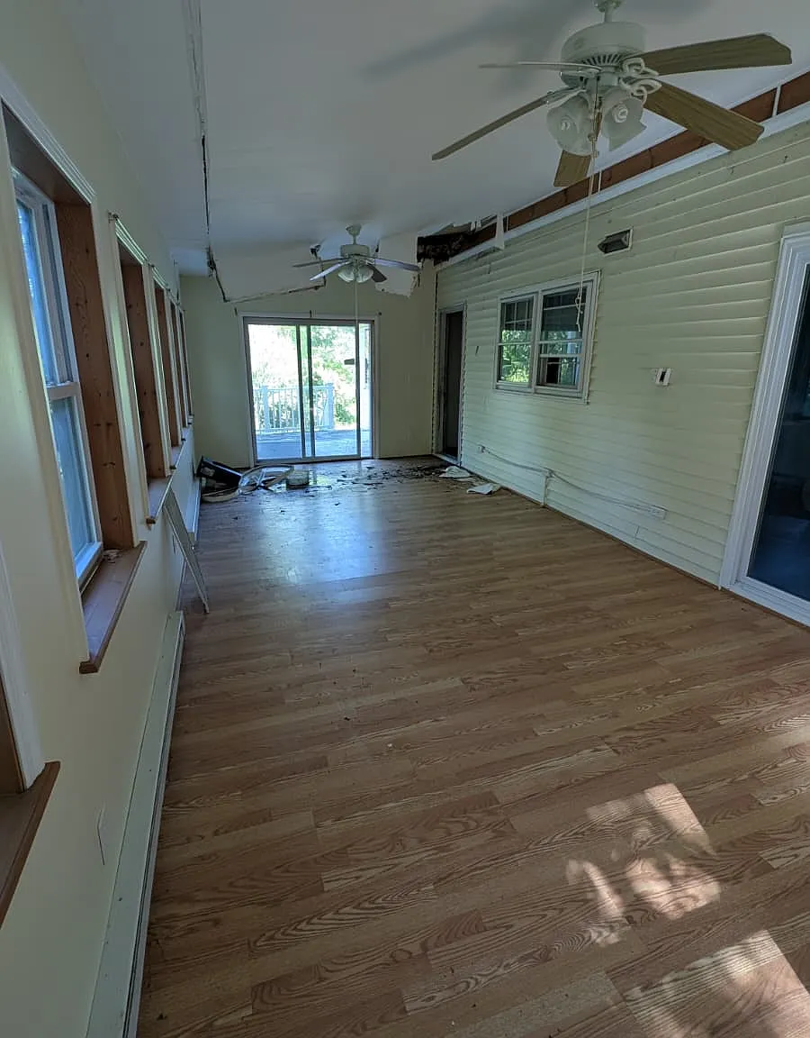 3 bed, 1816 sqft, $2,500 — Photo 3
