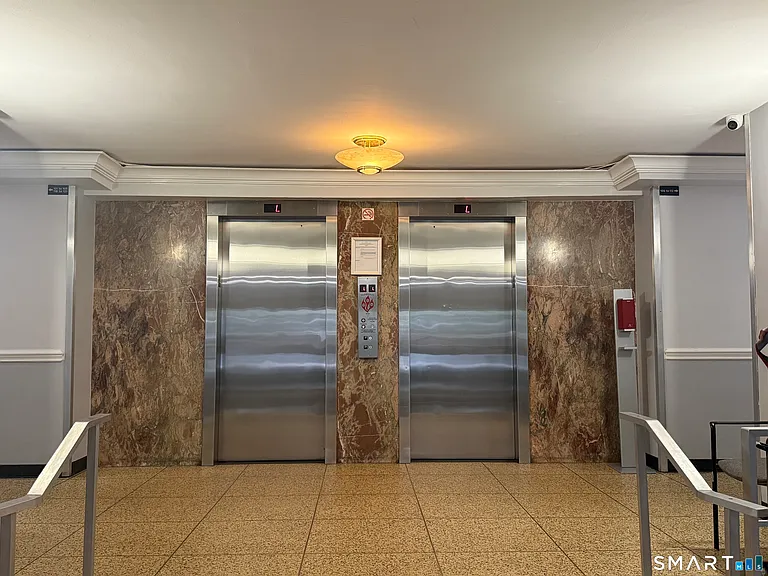 71 Strawberry Hill Ave #416 — Photo 3