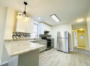 2912 S Princeton Ave FLOOR 1, Chicago, IL 60616