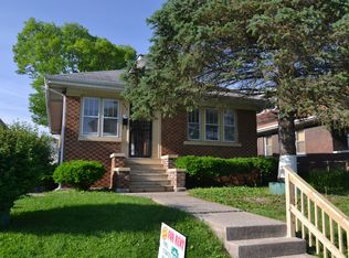 662 4th Ave, Joliet, IL 60433