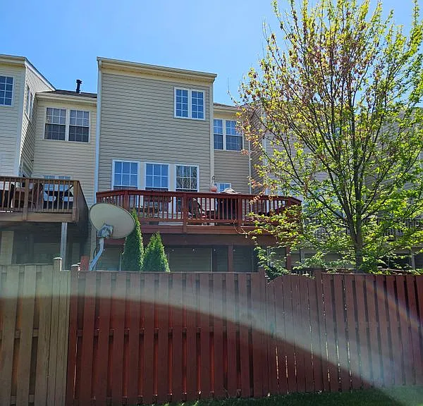 1201 Cambria Ter NE — Photo 43