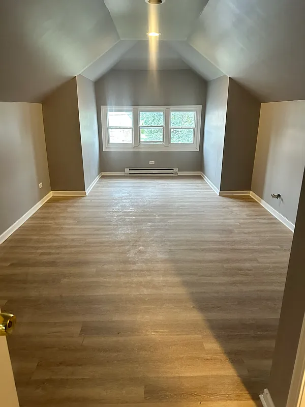 Rare 5 Bedroom house — Photo 3