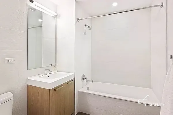 Rented by The Agency | media 12