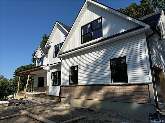 2nd image of 5 Broadlea Road