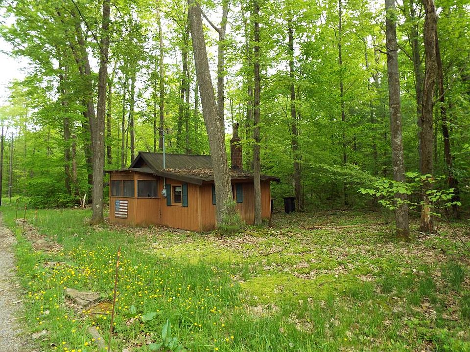 1st image of 233 Haggerty Dr