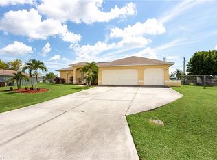 244 NE 10th Ave, Cape Coral, FL 33909