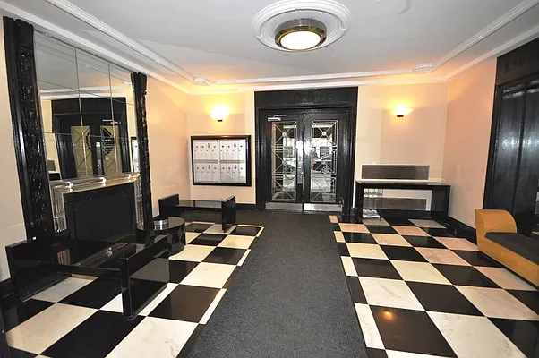 Rented by Corcoran | media 32