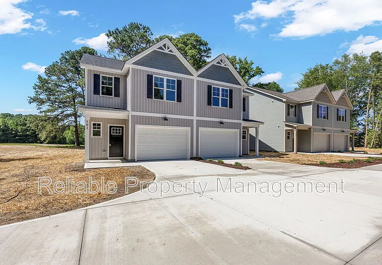 501 B H Parrish Rd — Photo 1