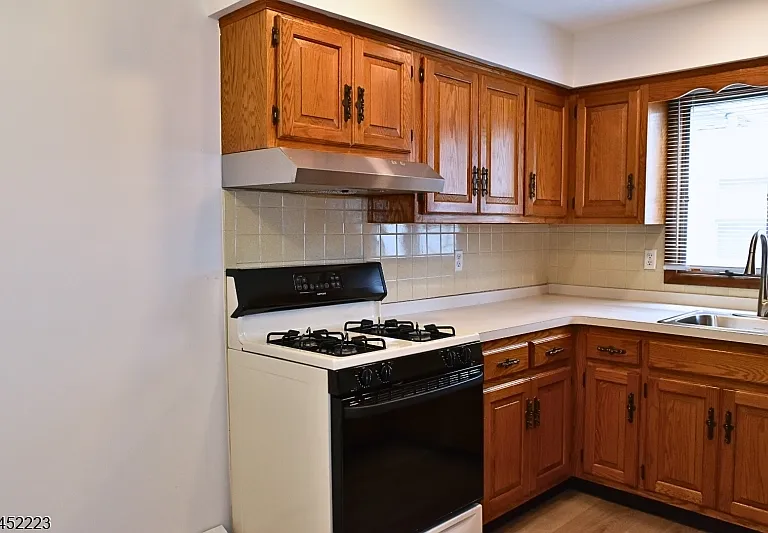 28 Elmhurst St #1 — Photo 9