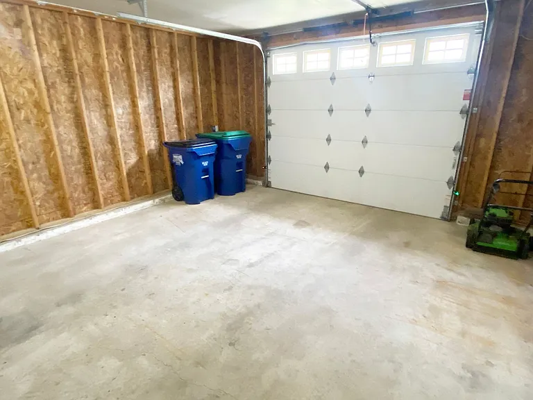 1441 Madison St — Photo 22