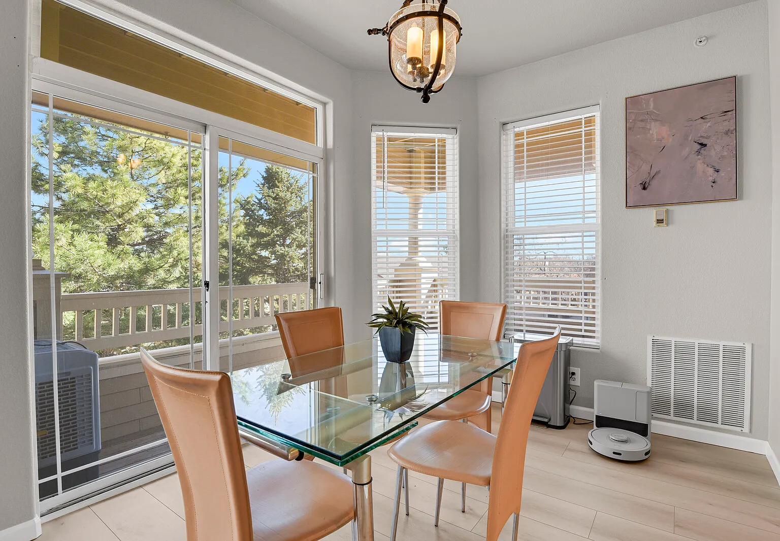2 bed, 1262 sqft, $2,375 — Photo 1