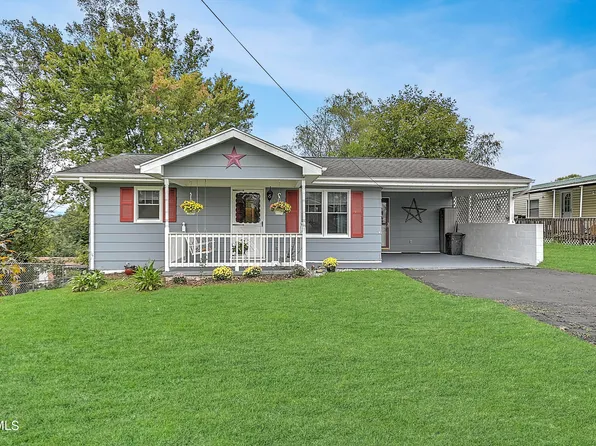 132 Rosewood Cir, Elizabethton, TN 37643