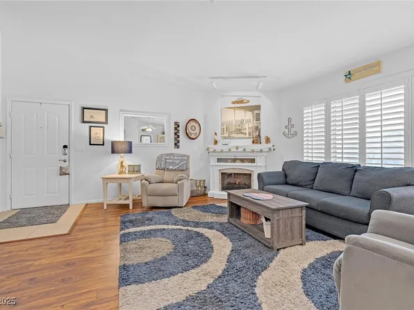 700 Capri Dr APT 34C, Boulder City, NV 89005