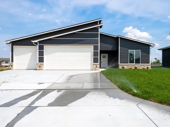 3144 E Highridge St, Wichita, KS 67219