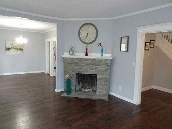 Additional Living Room