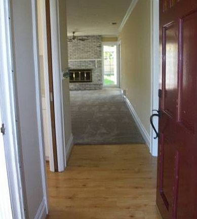 Entry way