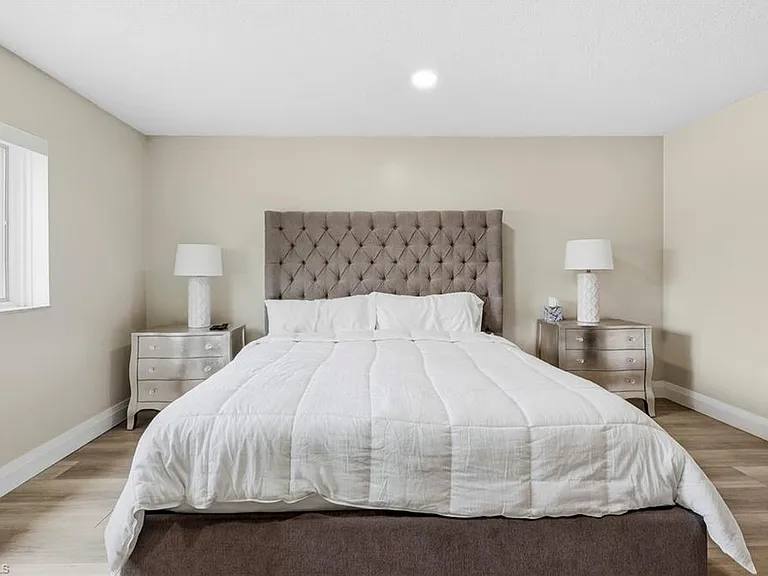 428 Meadowlark Ln #B — Photo 14