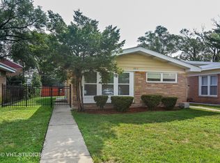 6815 N Kedvale Ave, Lincolnwood, IL 60712