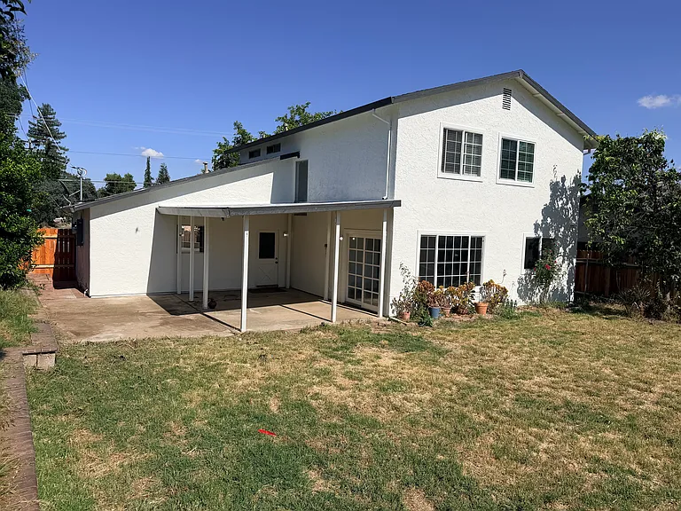 7339 Van Maren Ln — Photo 20